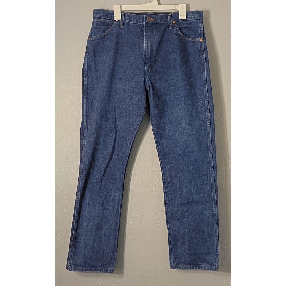 Wrangler Jeans Mens 38x32 (Actual 36x31) Cowboy Cut 13MWZ (Manufacturing Flaw)‎